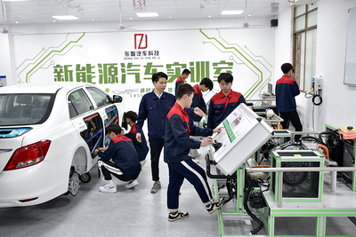 汽车运用与维修